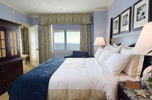 Marriott Ocean Watch Villas Resort Master Bedroom